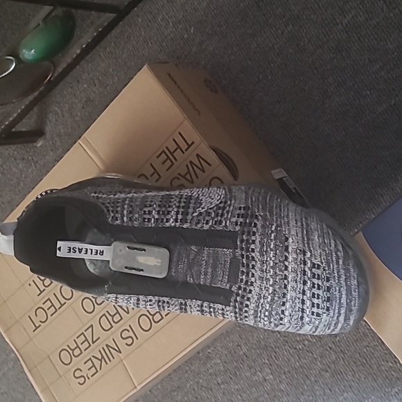 Brand NEW Nike vapormax 2020 edition - Picture 1 of 5